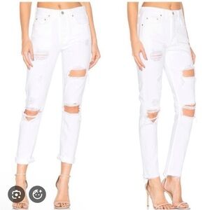 GRLFRND White Distressed Jeans 🔥 🔥